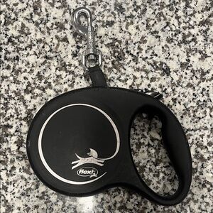 Flexi Black Pet Leash with Metal Clip